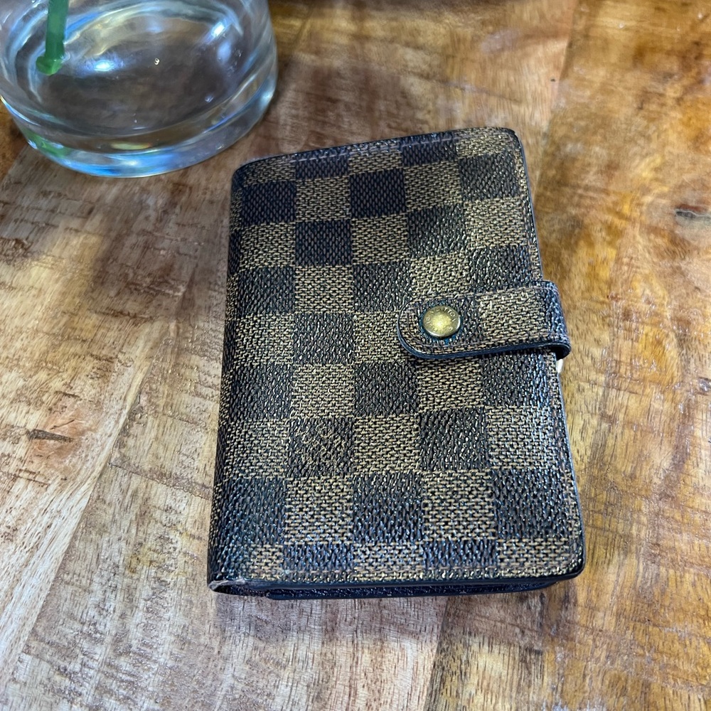 Discontinued Louis Vuitton Damier Ebene French wallet